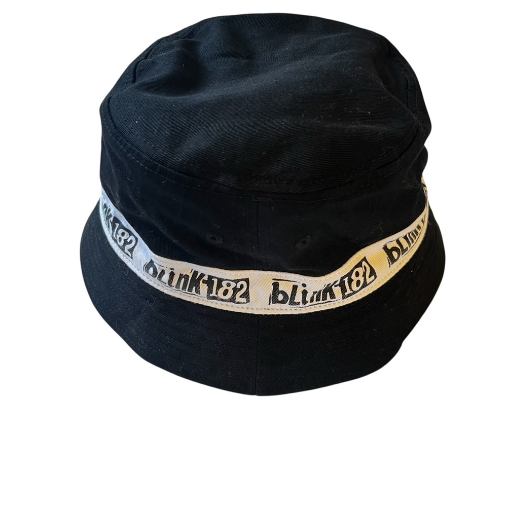 Blink 182 Reversible Bucket hat Black white logo Unisex Mens Women Concert merch